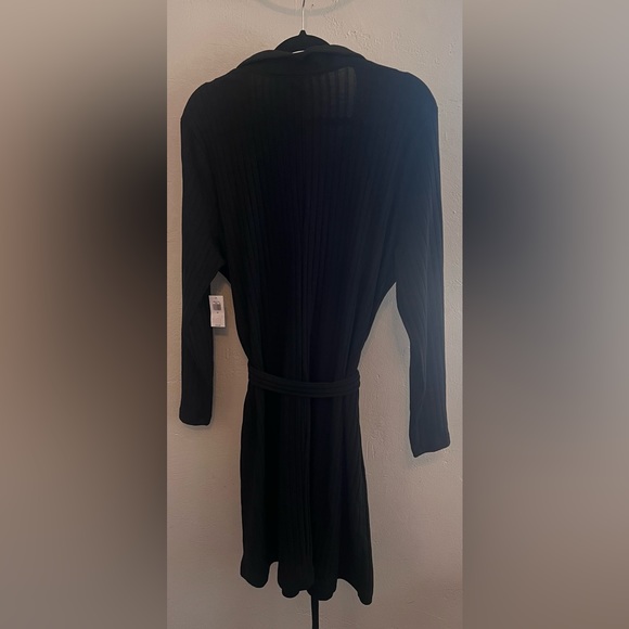 Collared Dress - Picture 3 of 3